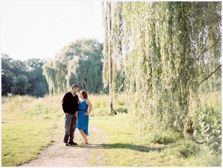 Kristin-La-Voie-Photography-Chicago-Wedding-Photographer-Veteran's-Acres-Film-Engagement-20
