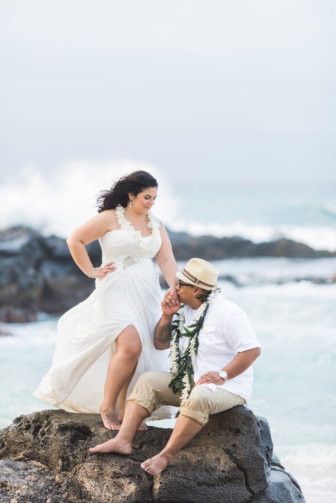 Kristin-La-Voie-Photography-Hawaii-Maui-Destination-Wedding-Photographer-Merriman's-Restaurant-Ironwoods-413