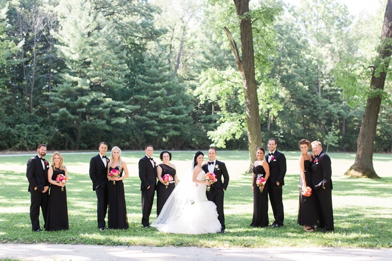 Kristin-La-Voie-Photography-Eagle-Brook-Country-Club-Wedding-26