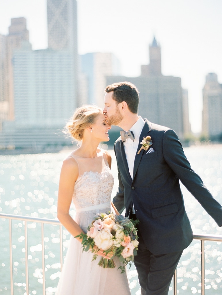 Kristin-La-Voie-Photography-Bridgeport-Art-Center-Chicago-Wedding-Photographer-77