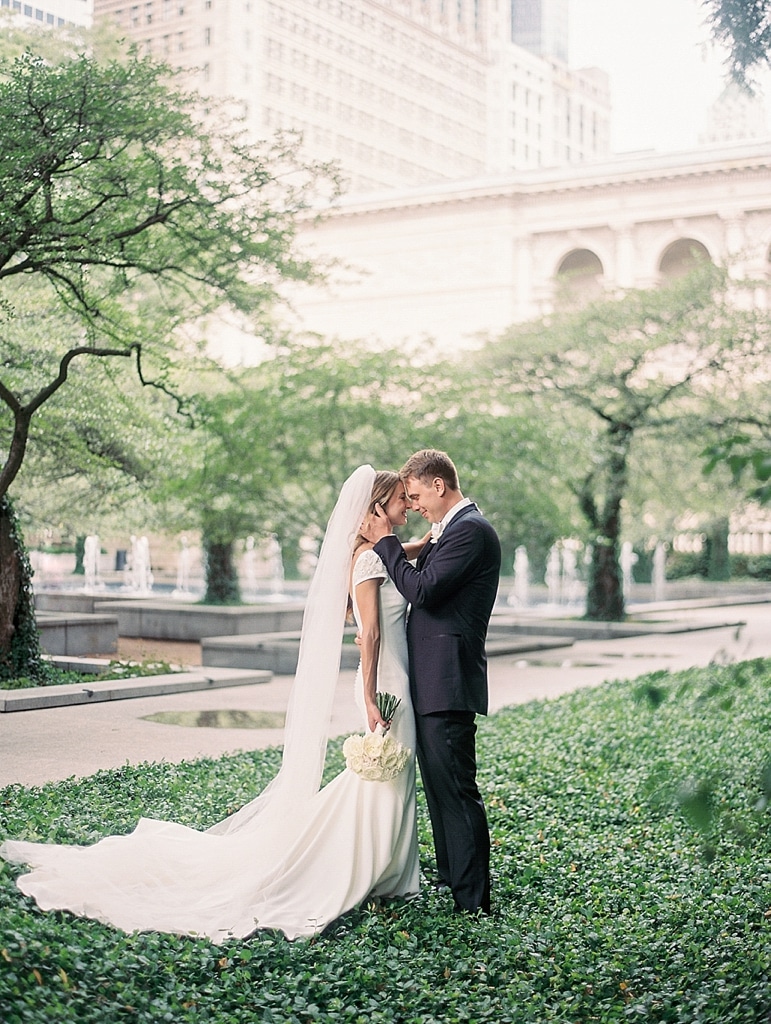 Kristin-La-Voie-Photography-Drake-Hotel-Chicago-Wedding-89