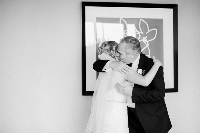 Kristin-La-Voie-Photography-Oak-Brook-Hills-Marriott-Wedding-18