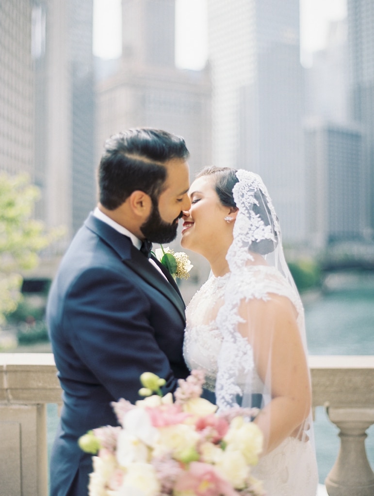 kristin-la-voie-photography-millennium-knickerbocker-chicago-wedding-57