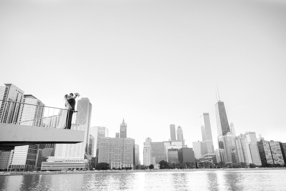 kristin-la-voie-photography-bridgeport-art-center-wedding-chicago-wedding-photographer-50