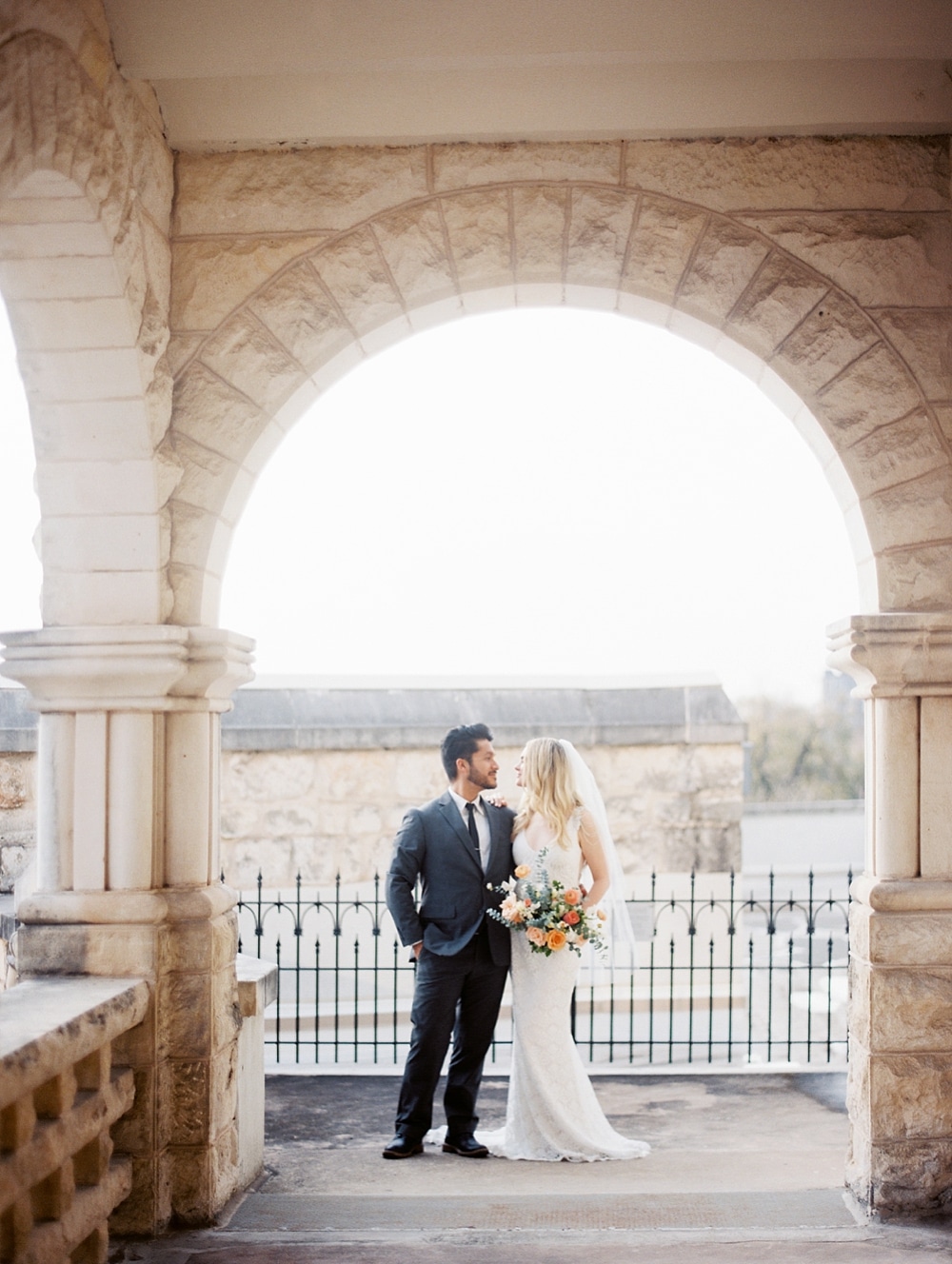 Kristin-La-Voie-Photography-Chateau-Bellevue-Austin-Wedding-Photographer-11