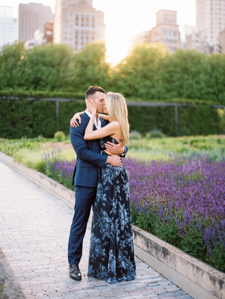 Art Institute of Chicago Wedding Photographer