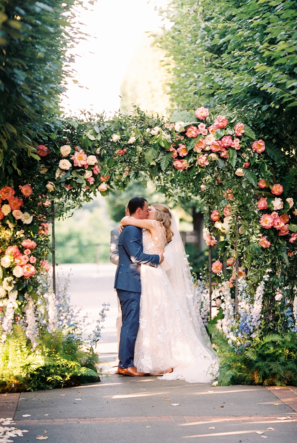 Kristin-La-Voie-Photography-Chicago-Botanic-Garden-Wedding-Photographer-287