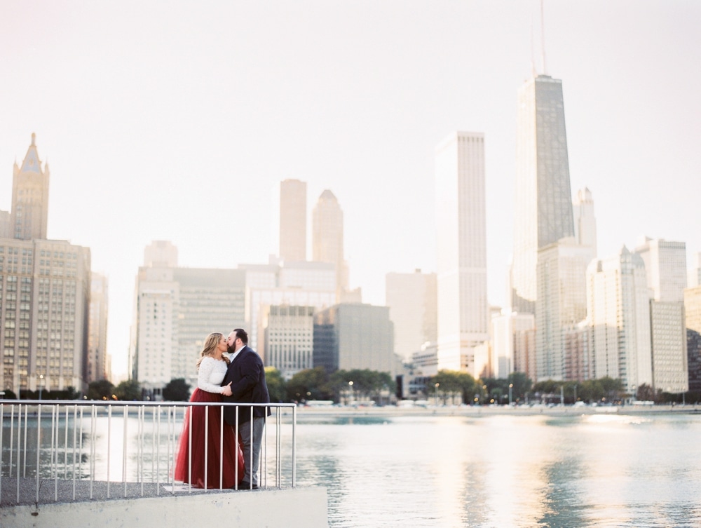 kristin-la-voie-photography-chicago-wedding-photographer-olive-park-13