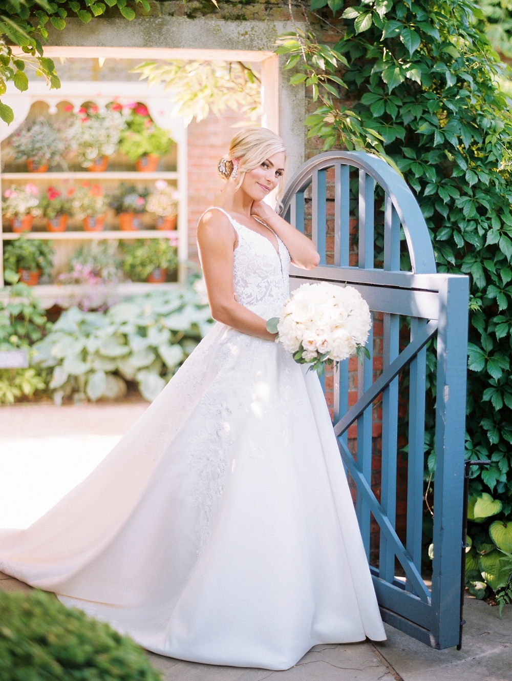Kristin-La-Voie-Photography-chicago-botanic-garden-wedding-photos-29