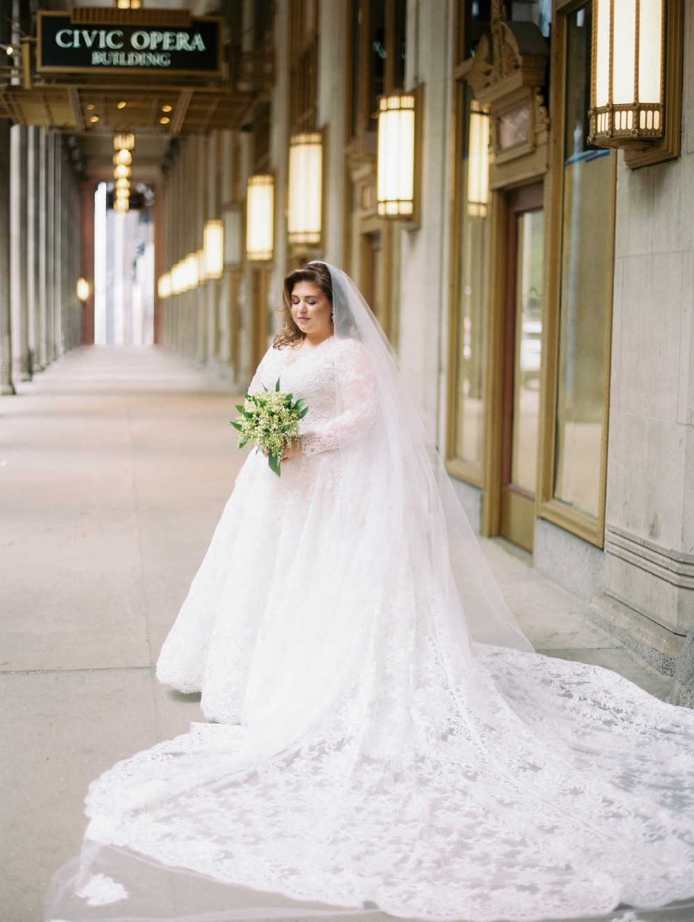Drake Hotel Chicago Wedding - Kristin La Voie Photography | Chicago ...