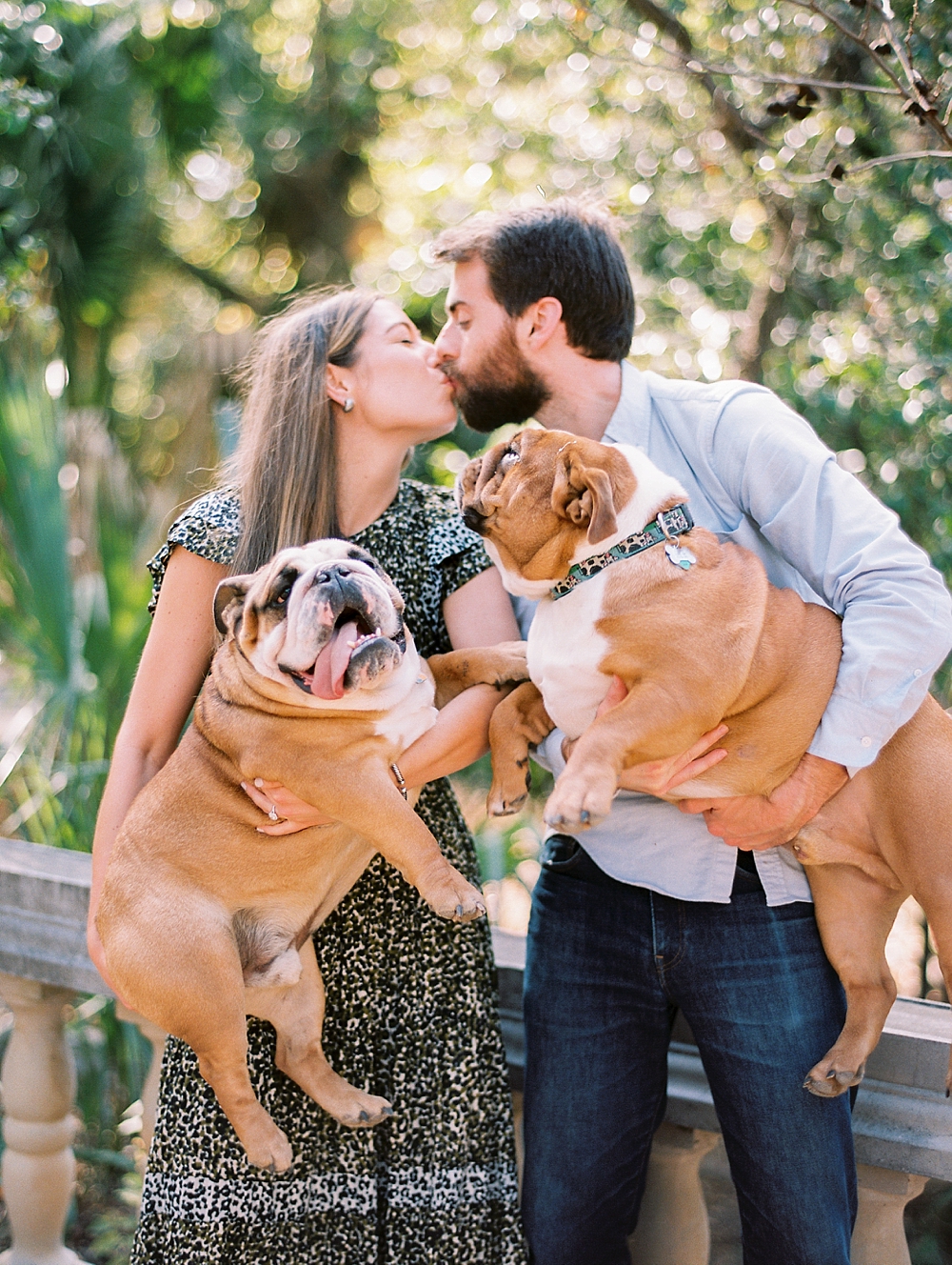 kristin-la-voie-photography-Austin-Wedding-Photographer-laguna-gloria-commodore-perry-estate-engagement-11