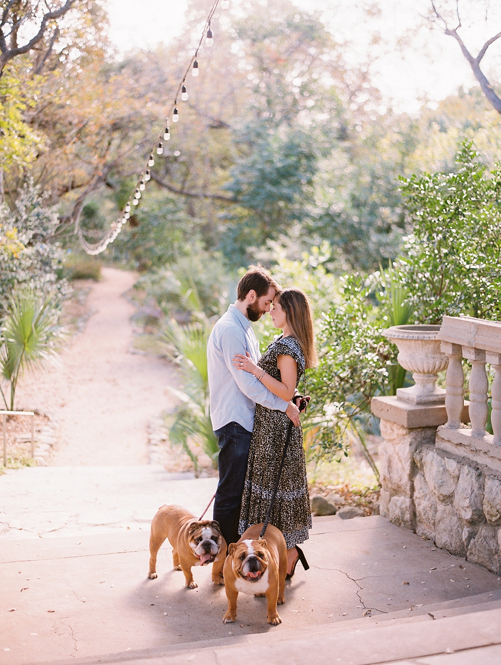 kristin-la-voie-photography-Austin-Wedding-Photographer-laguna-gloria-commodore-perry-estate-engagement-126