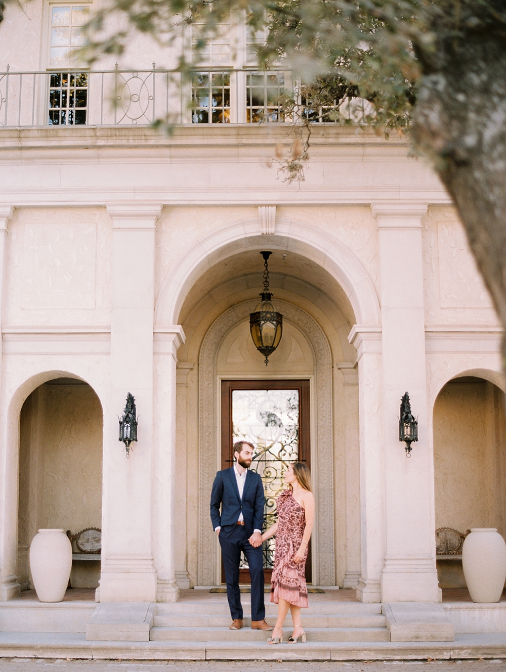 kristin-la-voie-photography-Austin-Wedding-Photographer-laguna-gloria-commodore-perry-estate-engagement-26