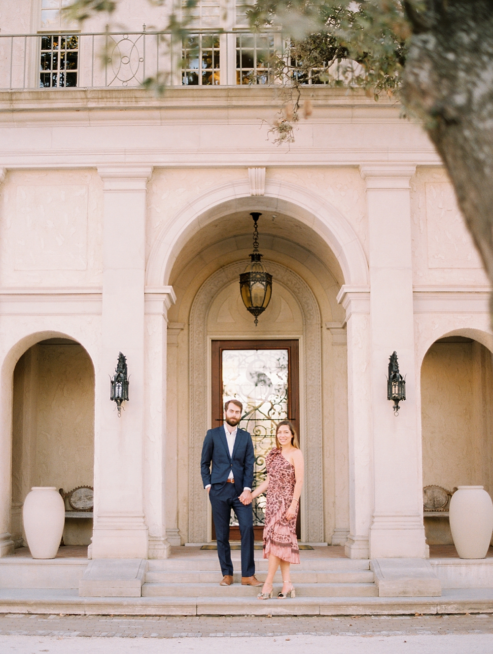 kristin-la-voie-photography-Austin-Wedding-Photographer-laguna-gloria-commodore-perry-estate-engagement-27