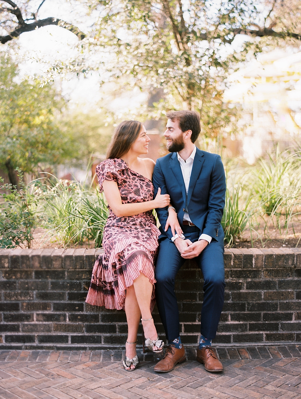 kristin-la-voie-photography-Austin-Wedding-Photographer-laguna-gloria-commodore-perry-estate-engagement-88