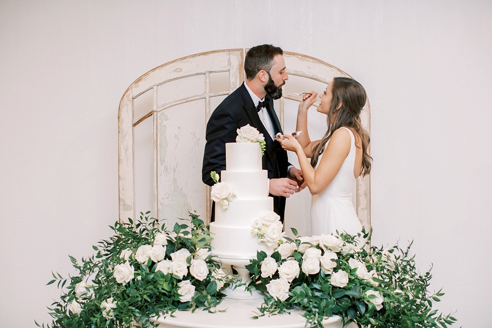 Kristin-La-Voie-Photography-austin-houston-texas-wedding-photographer-the-oaks-at-high-hill -390