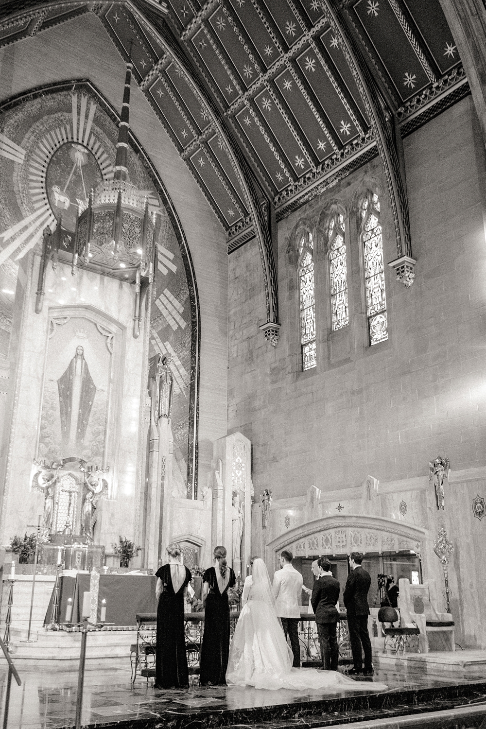 kristin-la-voie-photography-chicago-athletic-association-wedding-photographer-220
