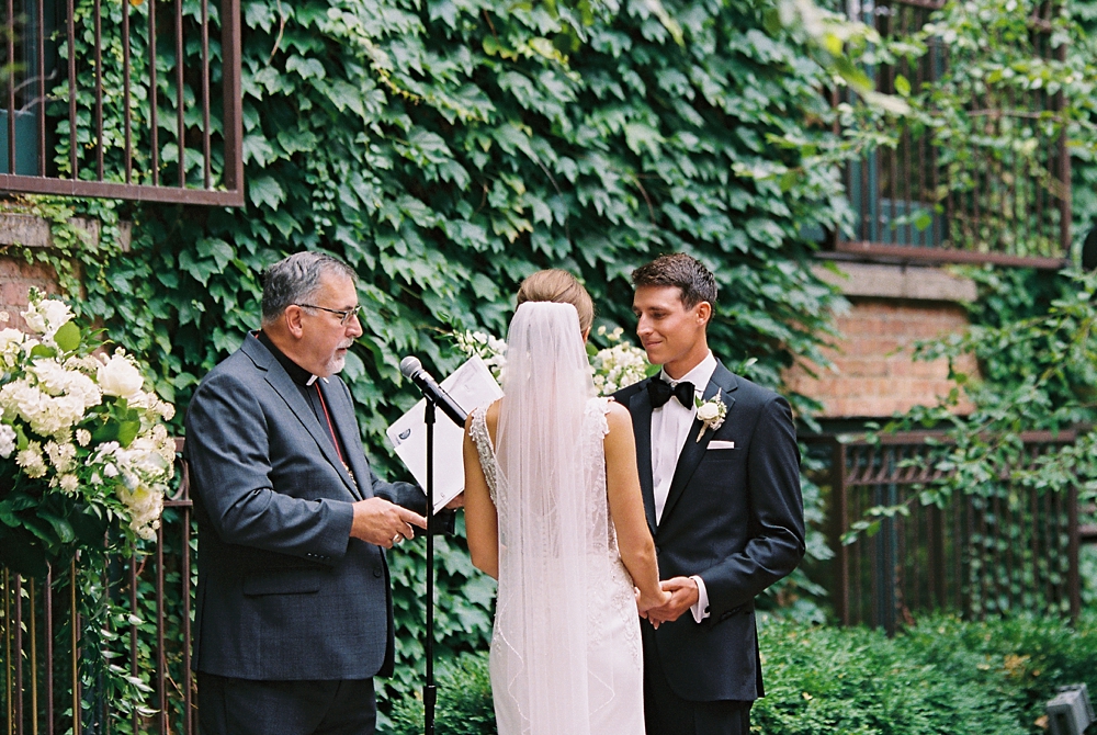 kristin-la-voie-photography-ivy-room-chicago-wedding-photographer-87