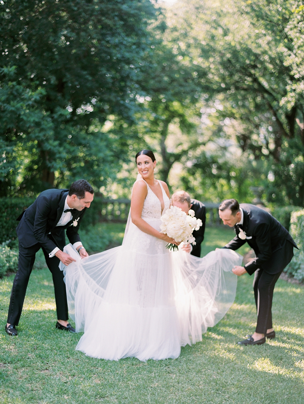 kristin-la-voie-photography-Laguna-Gloria-wedding-fine-art-austin-texas-photographer-129