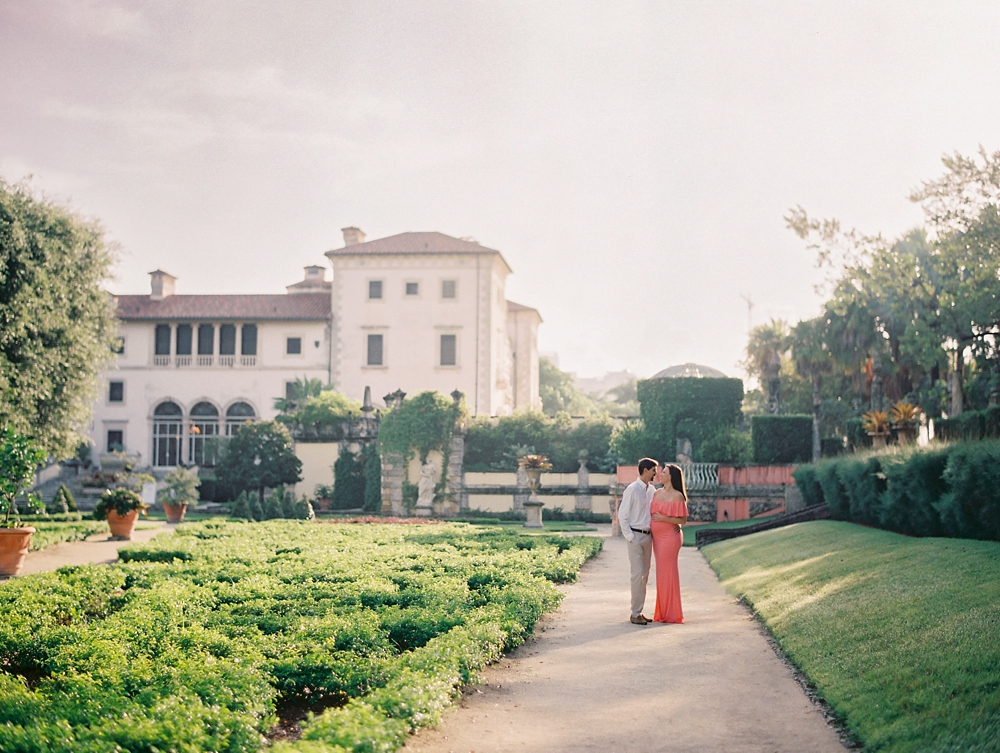 kristin-la-voie-photography-Fine-Art-Miami-Maternity-Photographer-Vizcaya-Museum-gardens-florida-lifestyle-113