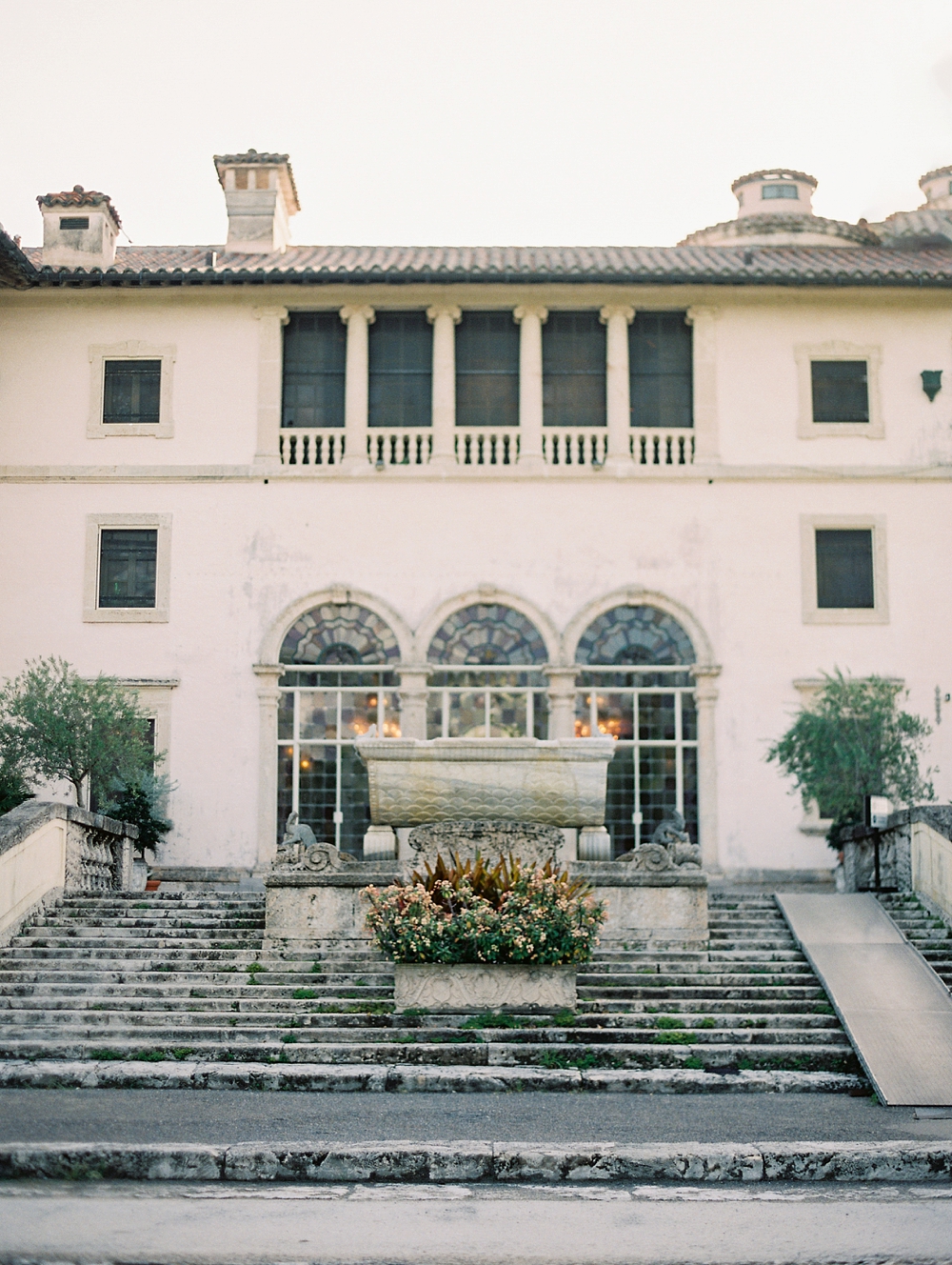 kristin-la-voie-photography-Fine-Art-Miami-Maternity-Photographer-Vizcaya-Museum-gardens-florida-lifestyle-8