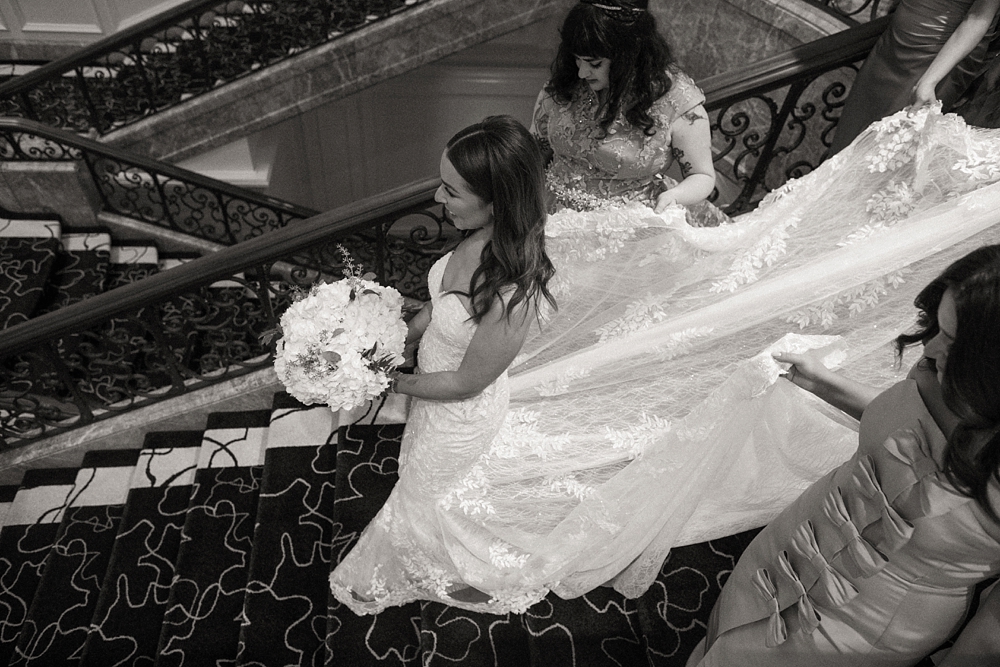 kristin-la-voie-photography-Four-Seasons-Chicago-luxury-wedding-317