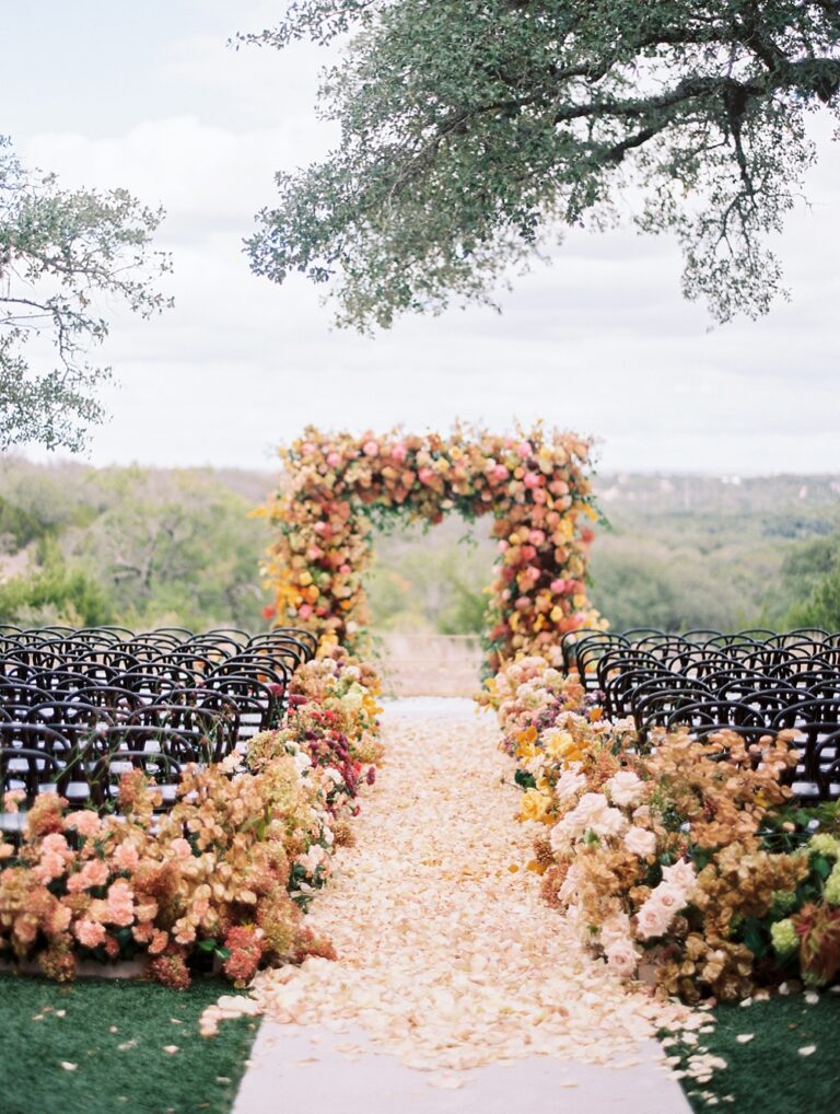 Mae’s Ridge Austin Luxury Wedding Photographer